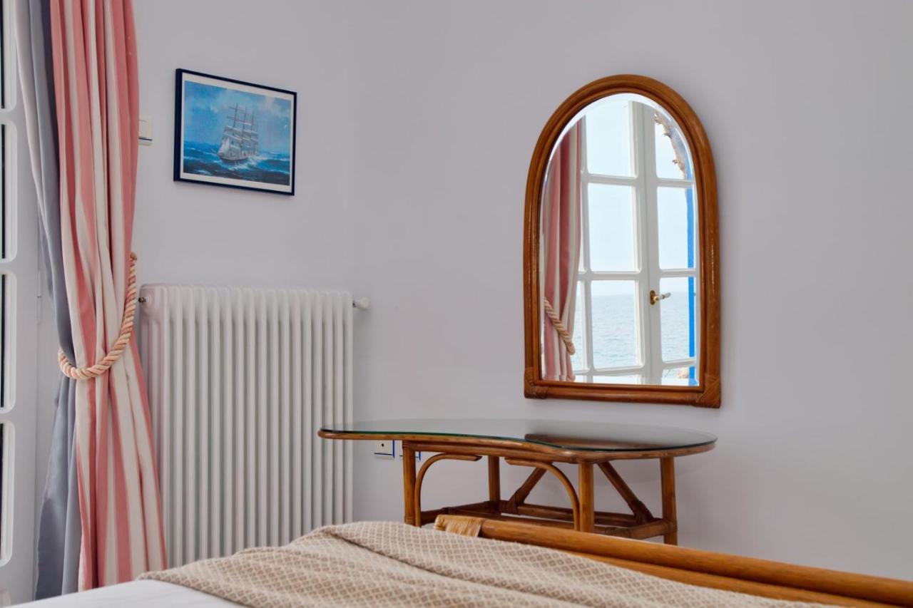 Aroura Homes 4Br Beachfront Villa Spétses Dış mekan fotoğraf