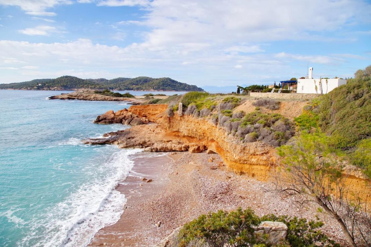 Aroura Homes 4Br Beachfront Villa Spétses Dış mekan fotoğraf