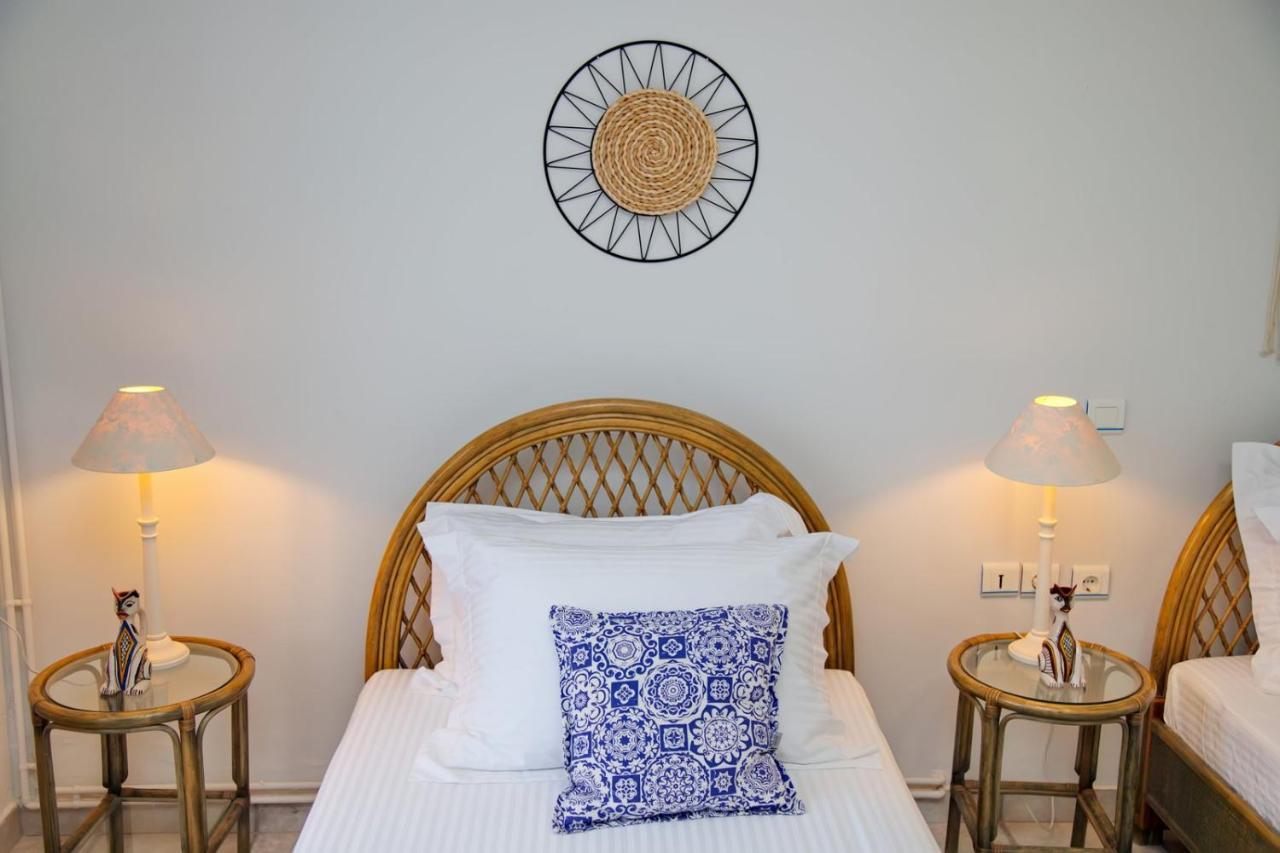 Aroura Homes 4Br Beachfront Villa Spétses Dış mekan fotoğraf