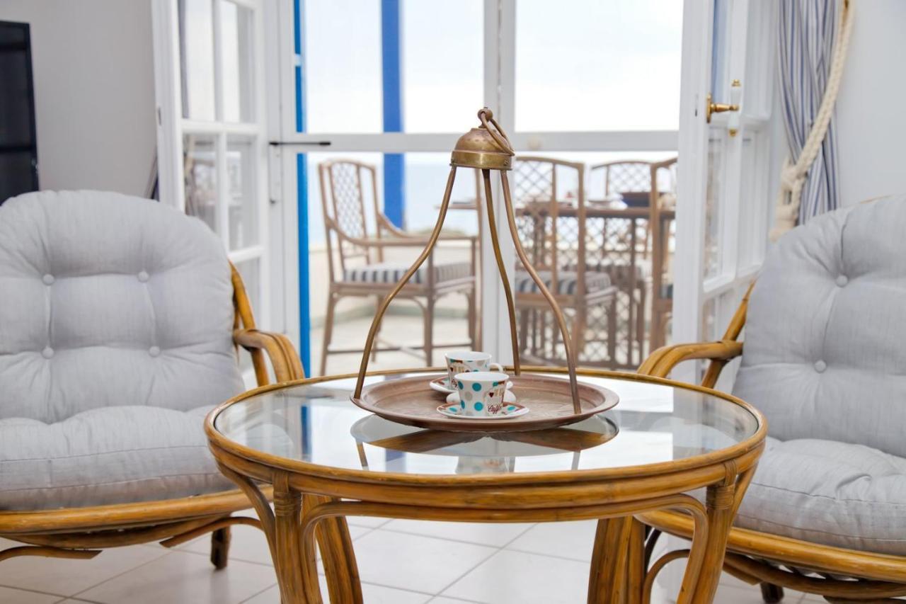 Aroura Homes 4Br Beachfront Villa Spétses Dış mekan fotoğraf