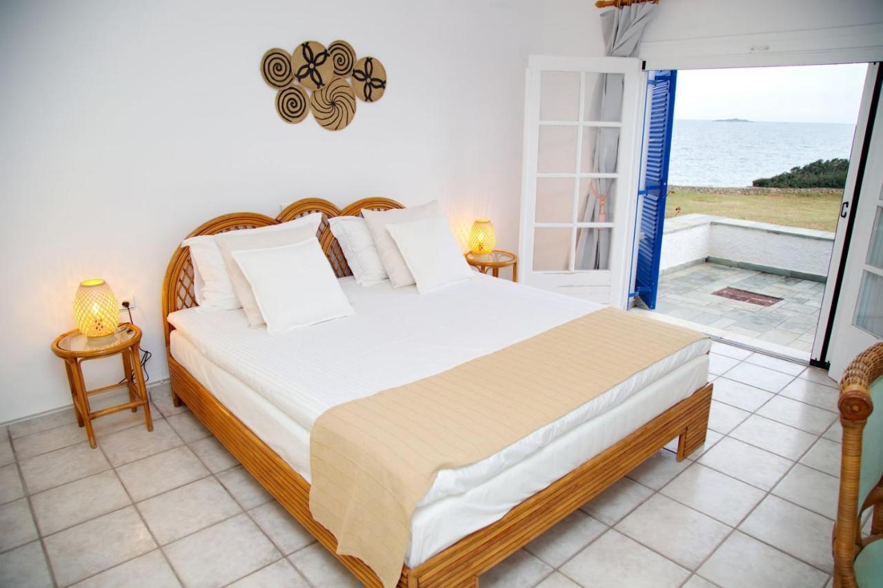 Aroura Homes 4Br Beachfront Villa Spétses Dış mekan fotoğraf